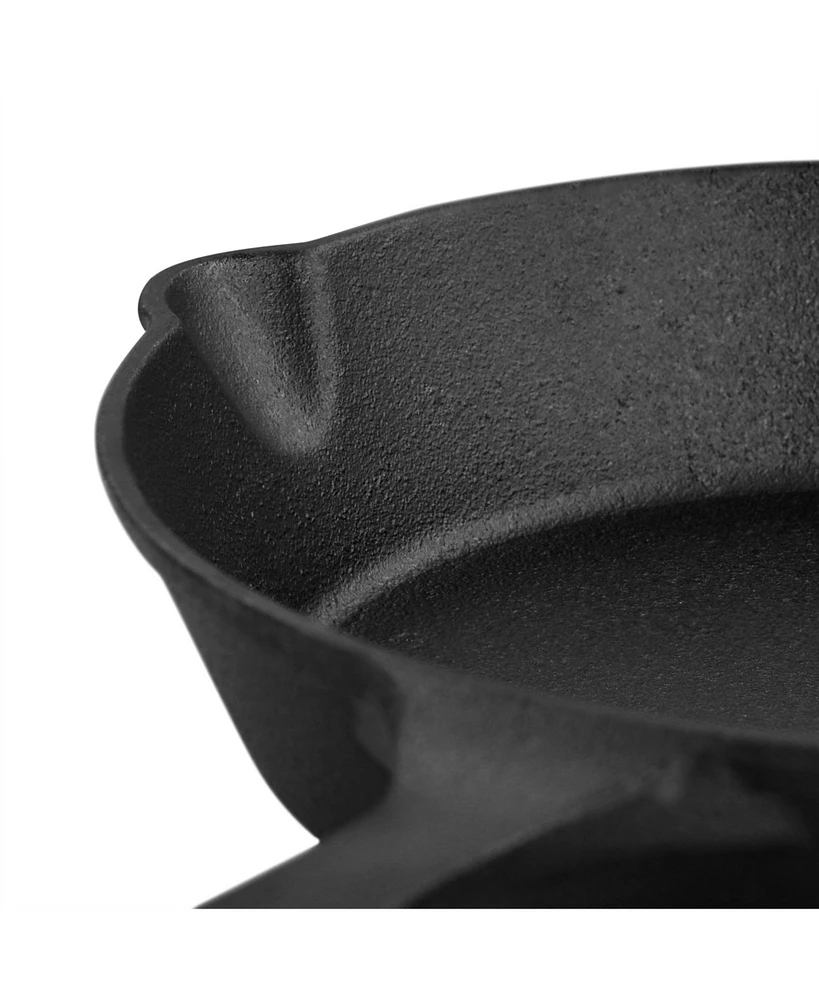 MegaChef 8 Inch Round Preseasoned Cast Iron Frying Pan in Black