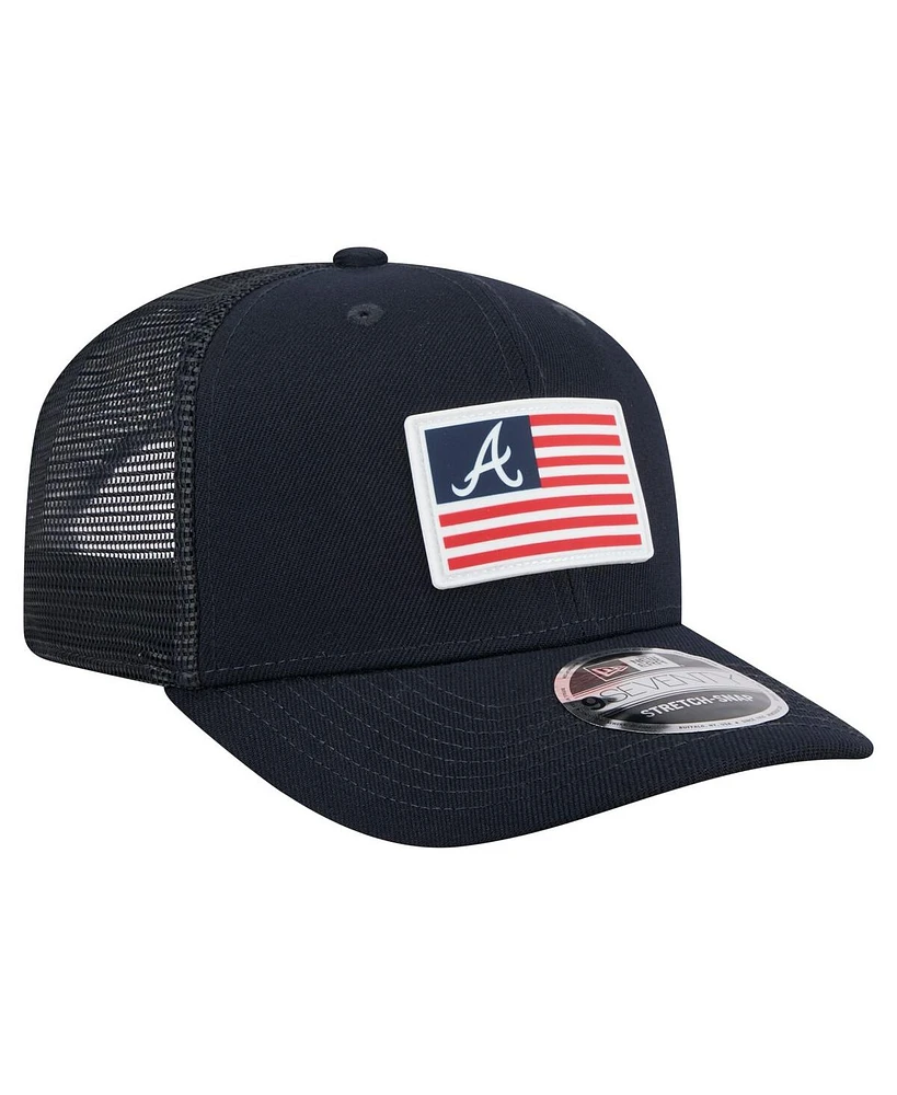 New Era Men's Navy Atlanta Braves Flag 9SEVENTY Stretch-Snap Hat