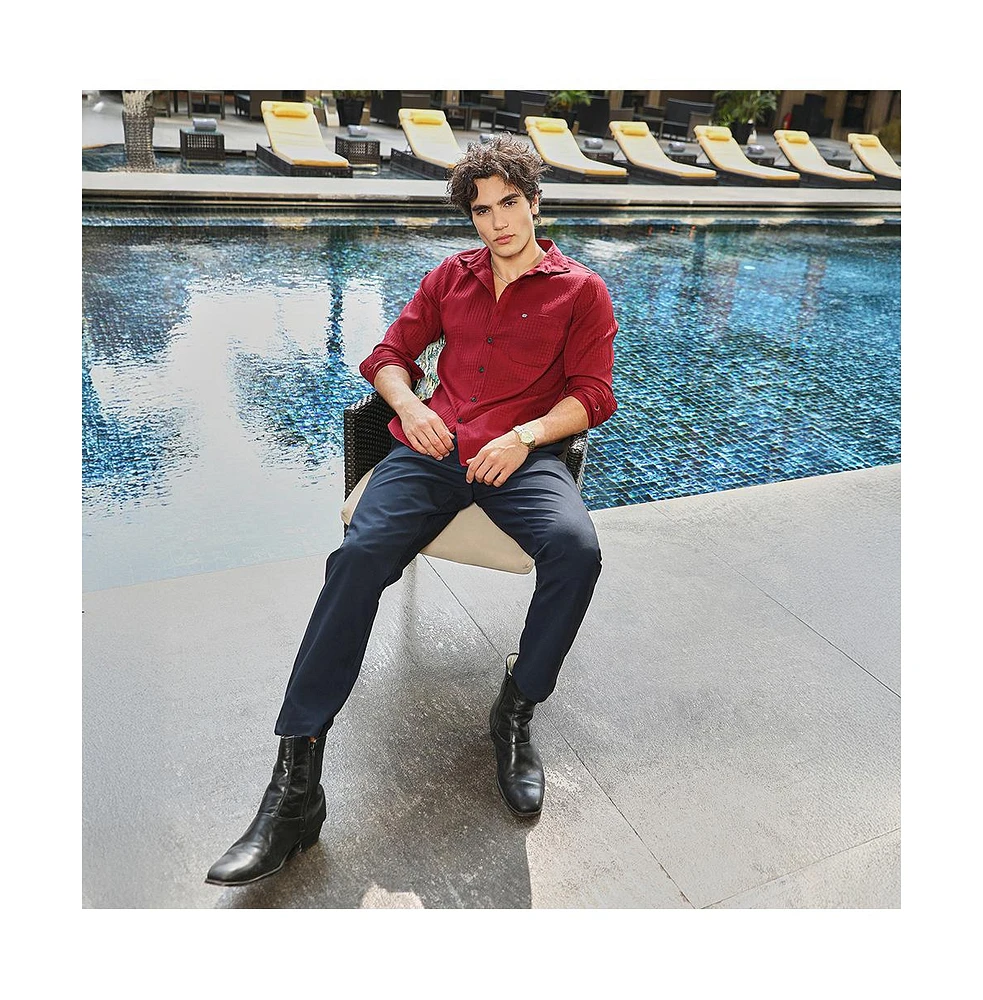 Campus Sutra Men's Ruby Red Houndstooth-Tactile Shirt