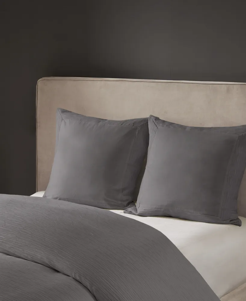 N Natori Hanae Yarn-Dyed Sham, European