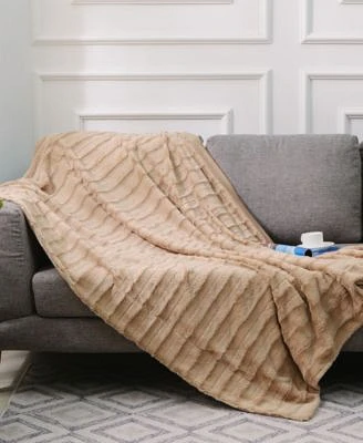 Cheer Collection Ultra Soft Faux Fur To Microplush Reversible Oversized Throw