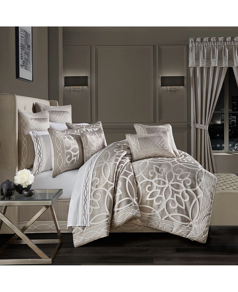J Queen New York Deco 4-Pc. Comforter Set, California King