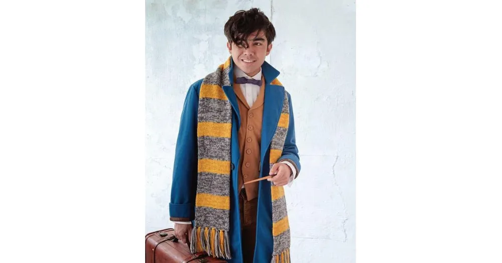 Harry Potter - Knitting Magic - More Patterns From Hogwarts and Beyond