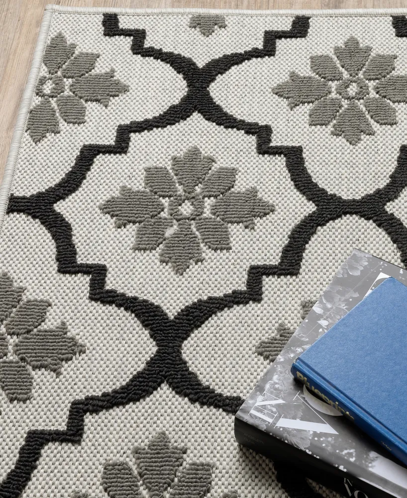 Oriental Weavers Torrey 5562E 6'7" x 9'2" Area Rug