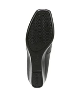 LifeStride Groovy Wedge Pumps