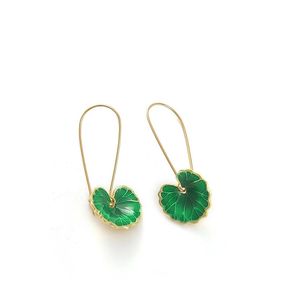 Sohi Women's Green Lotus Leaf Drop Earrings
