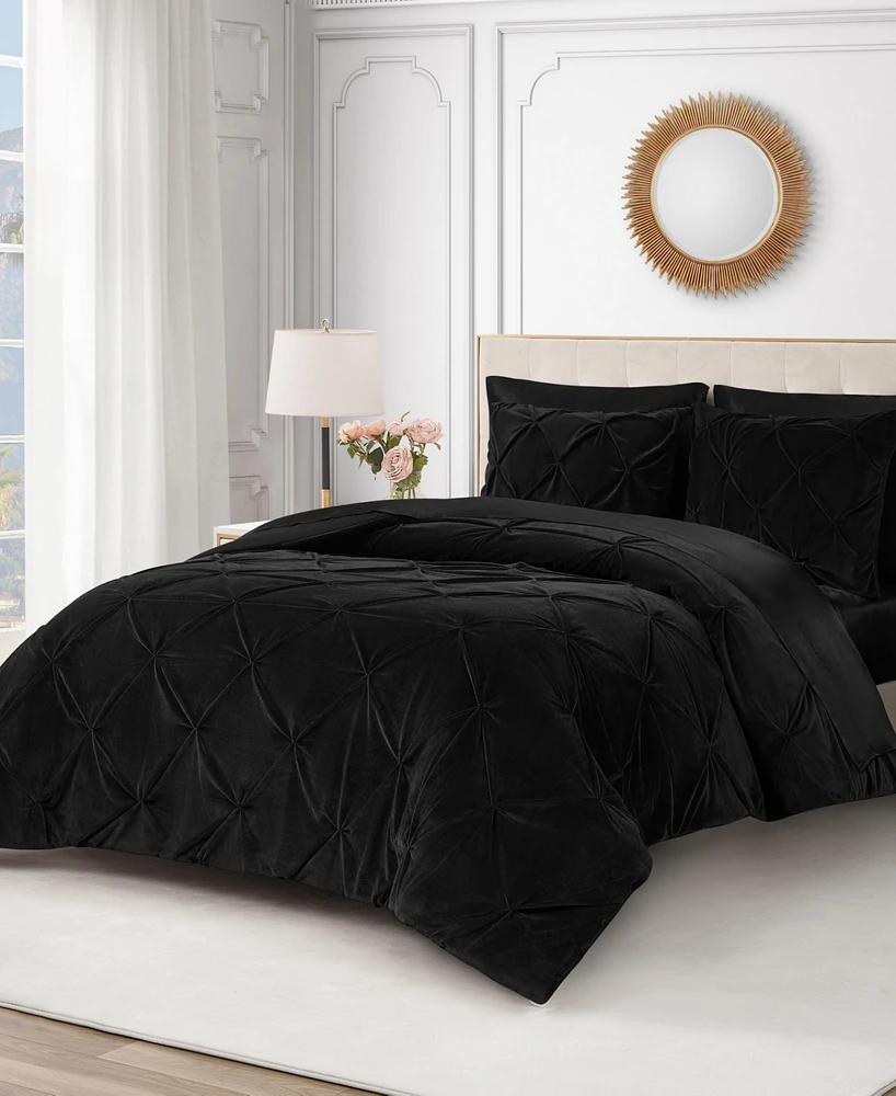 Juicy Couture Kiss Pleat Plush 3-Pc. Comforter Set