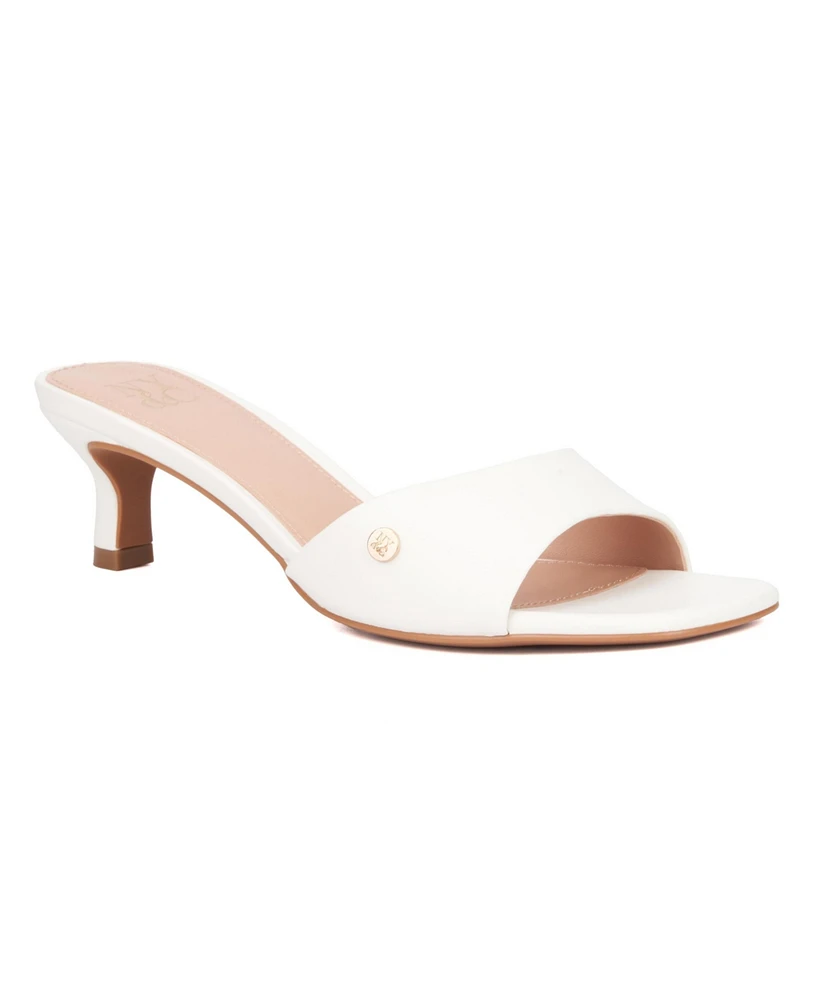 Women's Gaia Kitten Heel Sandal