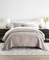 Ienjoy Home Diamond Stitch Lightweight Quilt Sets