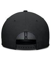 Nike Men's Black Cincinnati Reds Pro Performance Snapback Hat