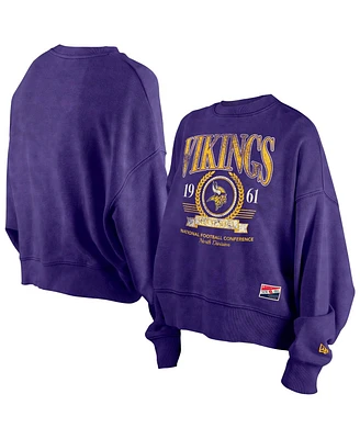 New Era Women's Purple Minnesota Vikings Throwback Boxy Sweatshirt