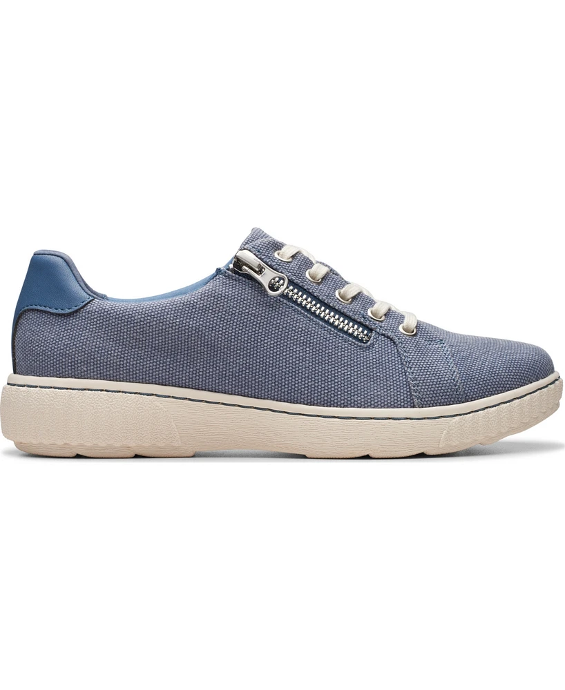 Clarks Women's Collection Caroline Echo Slip On Sneakers