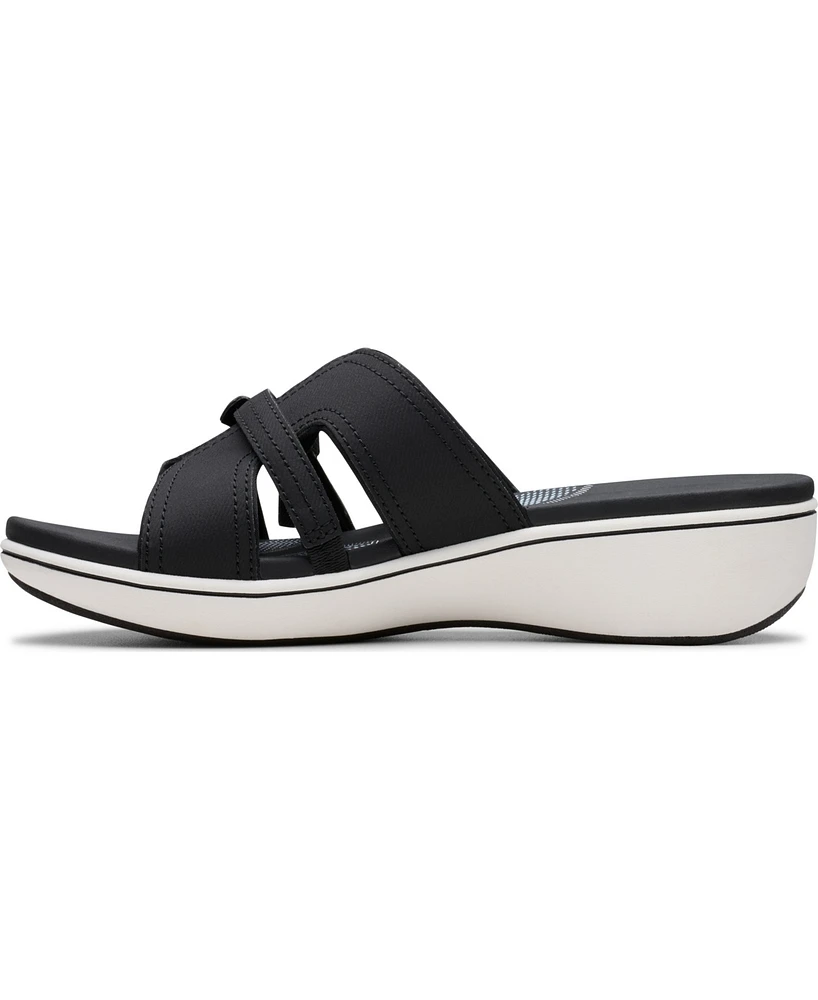 Clarks Cloudsteppers Women's Breeze Rae Mia Slip-On Flat Sandals