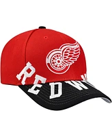 Mitchell & Ness Men's Red/Black Detroit Red Wings Under Arch Two-Tone Pro Crown Snapback Hat