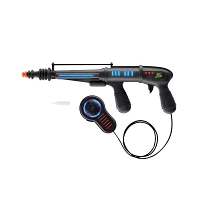 Mars Attacks Atomic Ray Gun with Poster