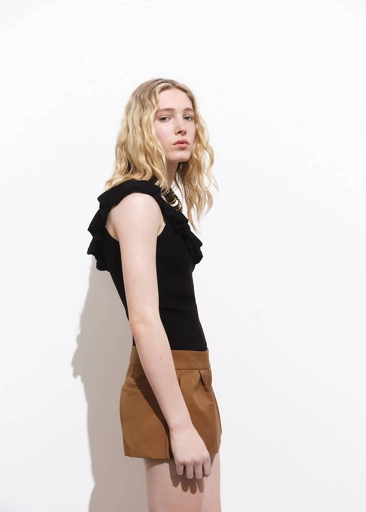 Ruffle knit top