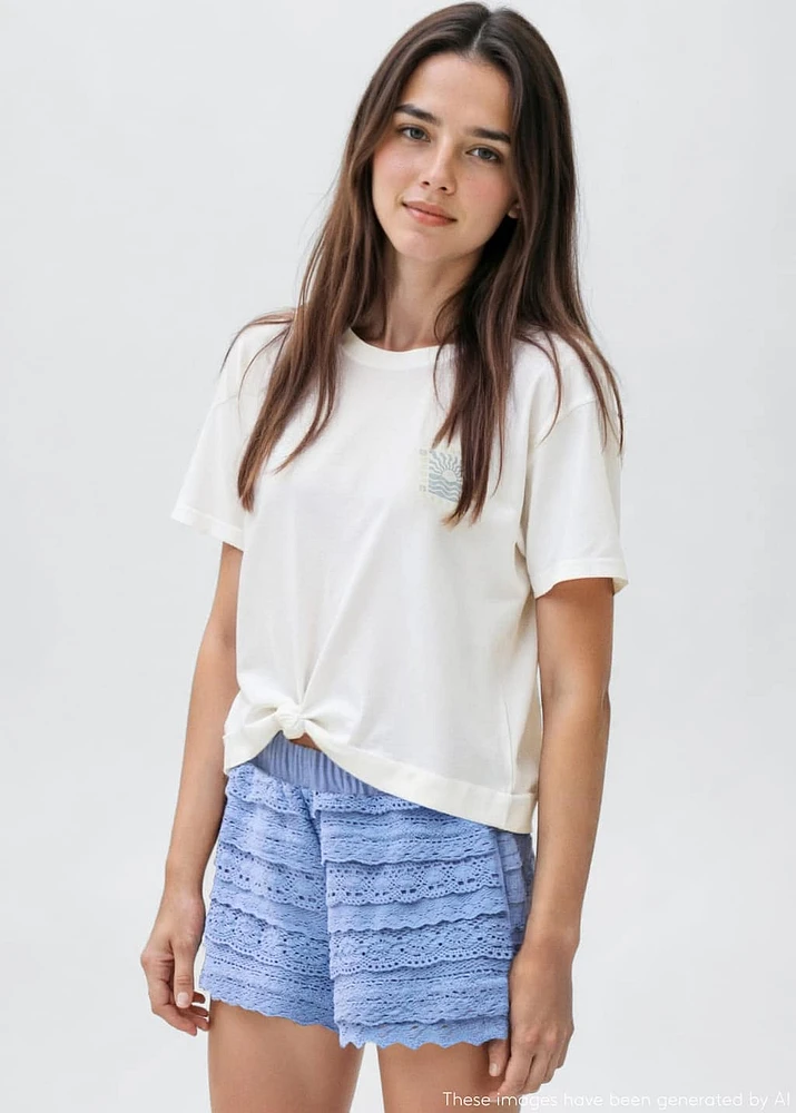 Knot crop T-shirt