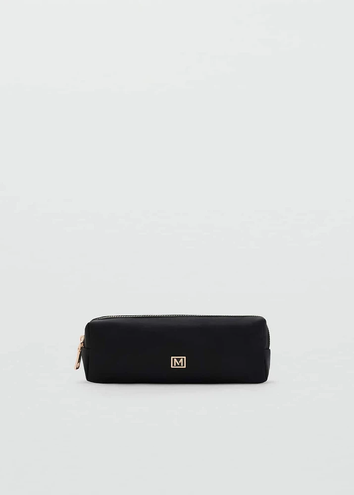 Nylon case with zip
