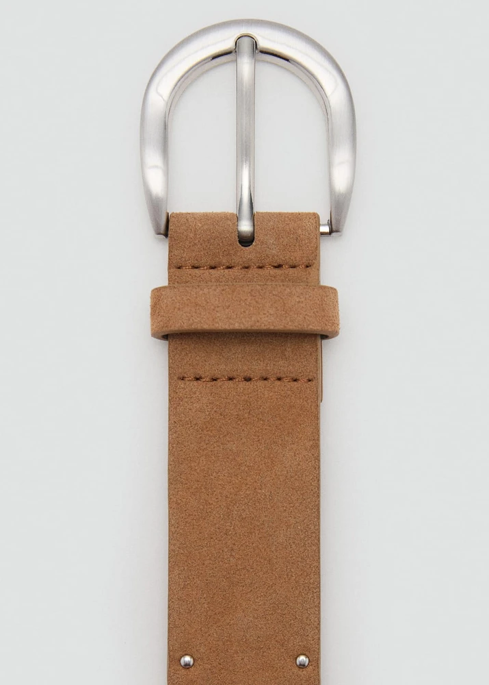 Suede belt with studs