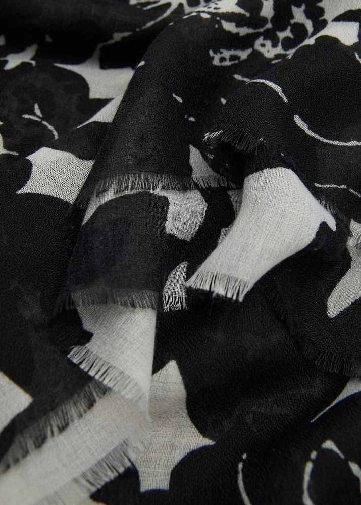 Floral print scarf