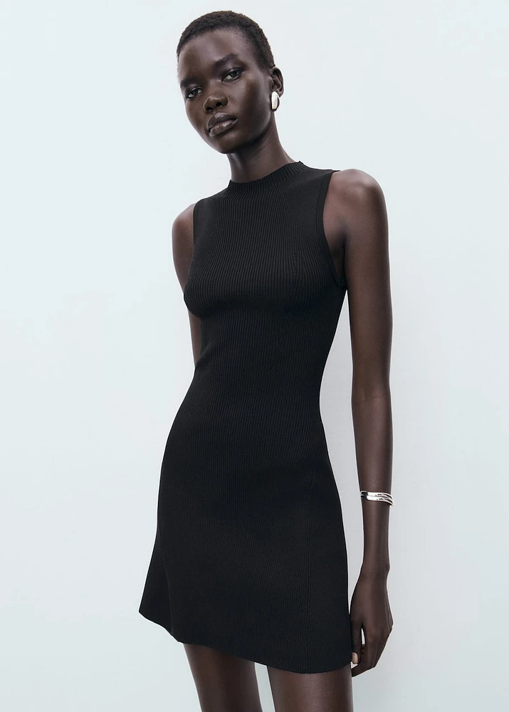 Short knitted dress