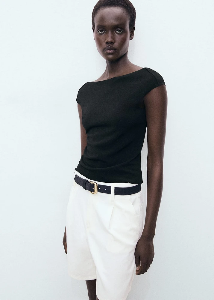 Open-back top