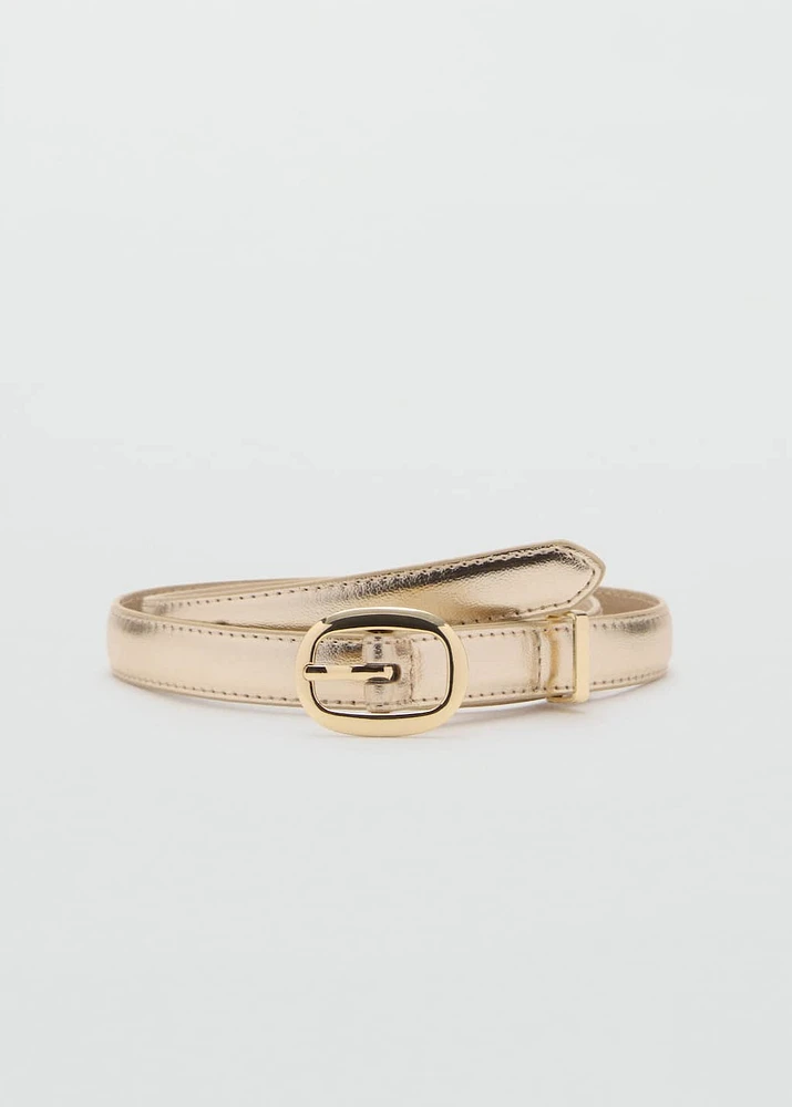 Metallic belt with oval buckle