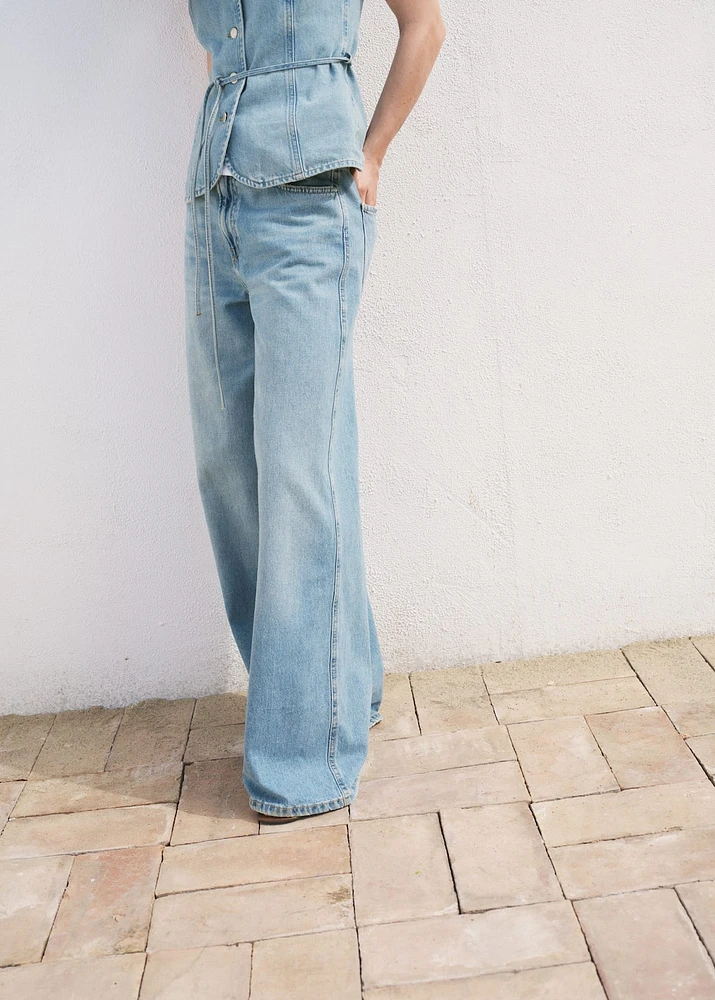 High-waisted wide-leg jeans