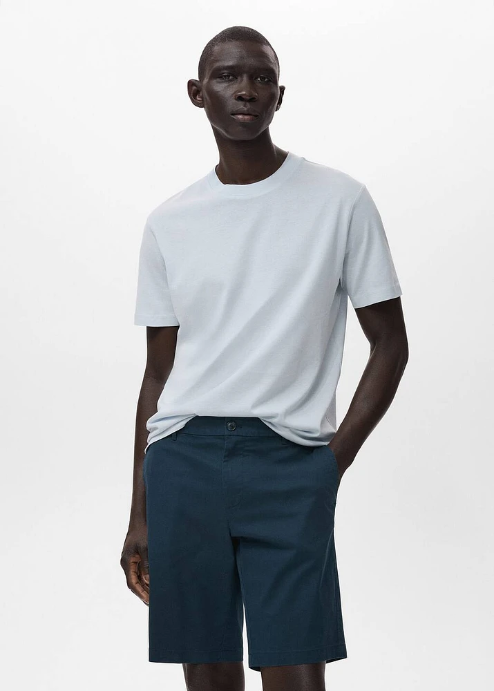 100% cotton slim-fit t-shirt