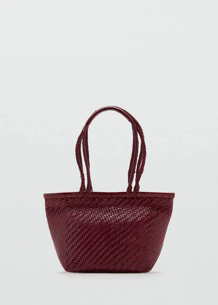 Medium braided leather bag
