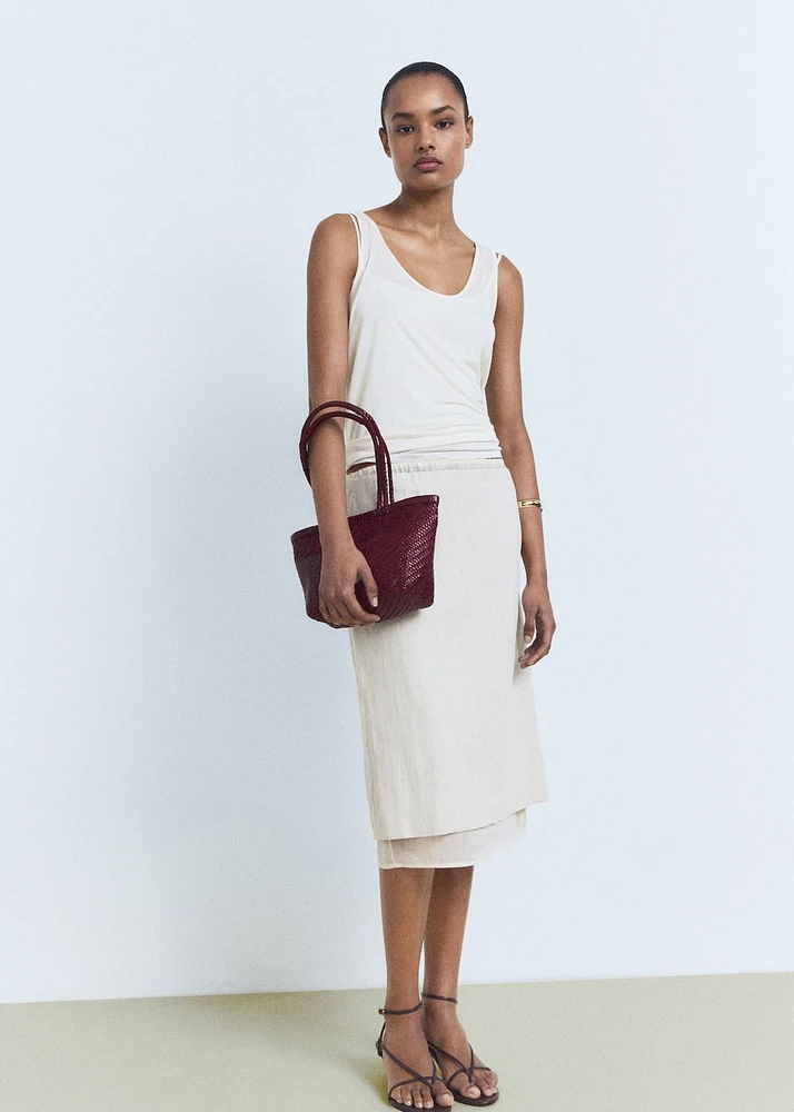 Medium braided leather bag
