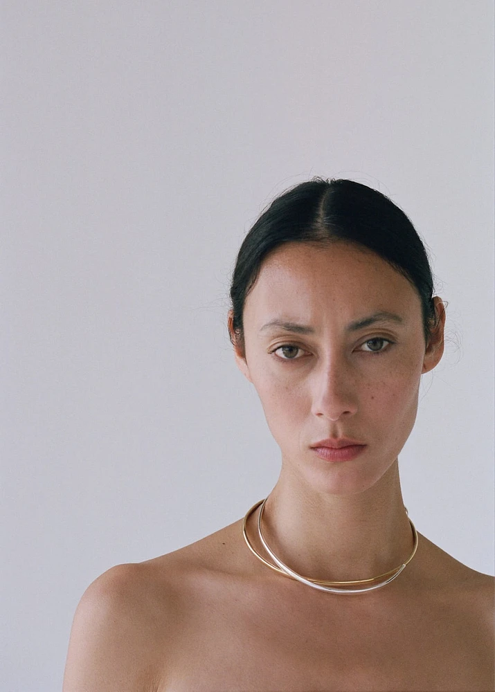 Rigid choker