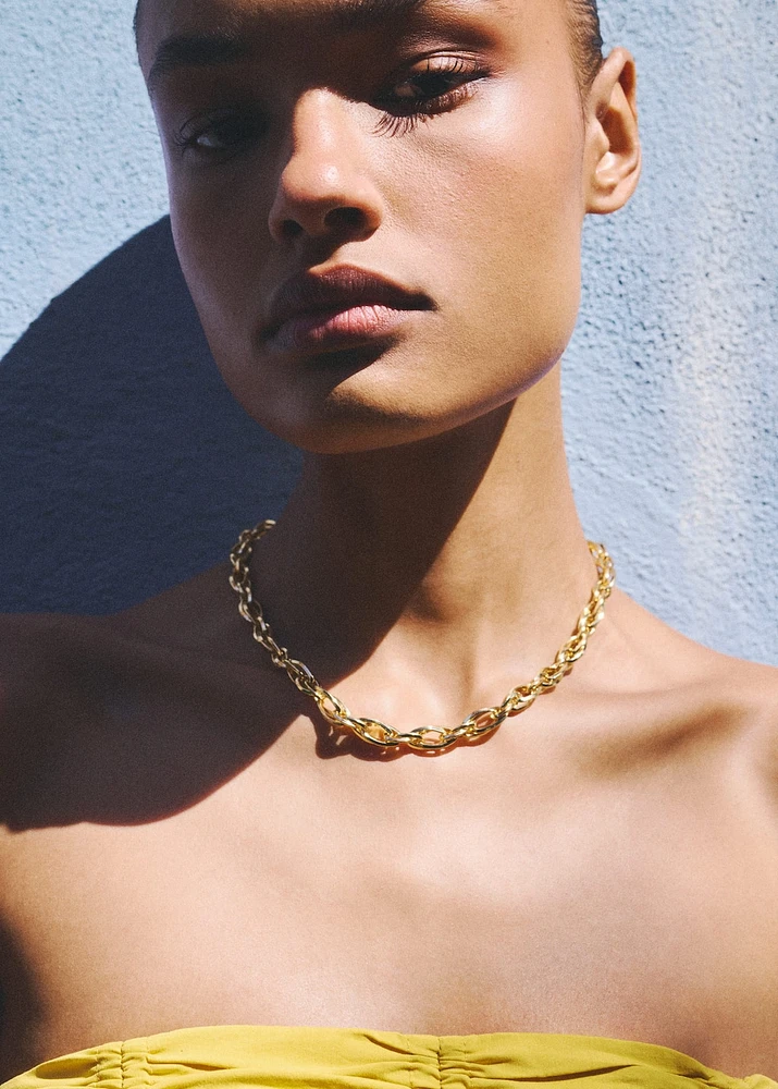 Combined-link chain necklace