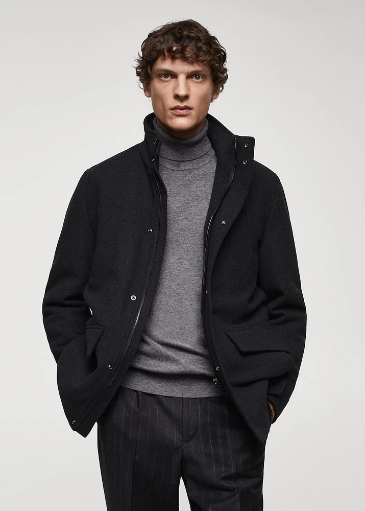 Short wool coat with pockets