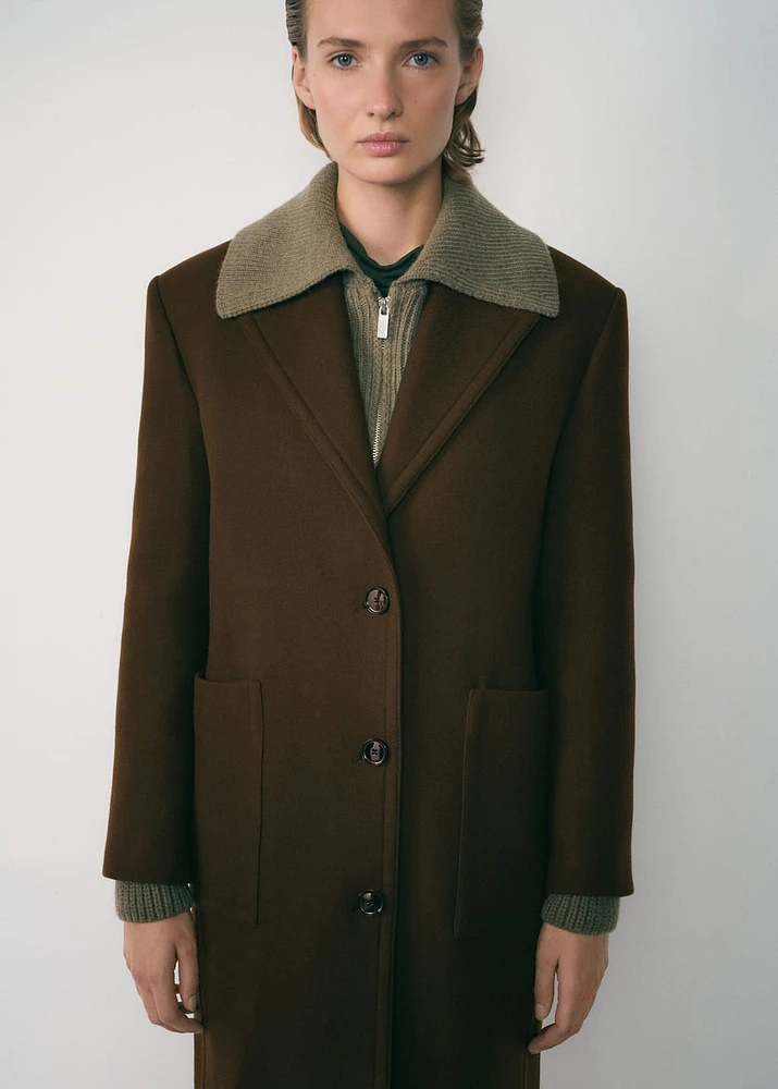 Virgin wool coat with pockets