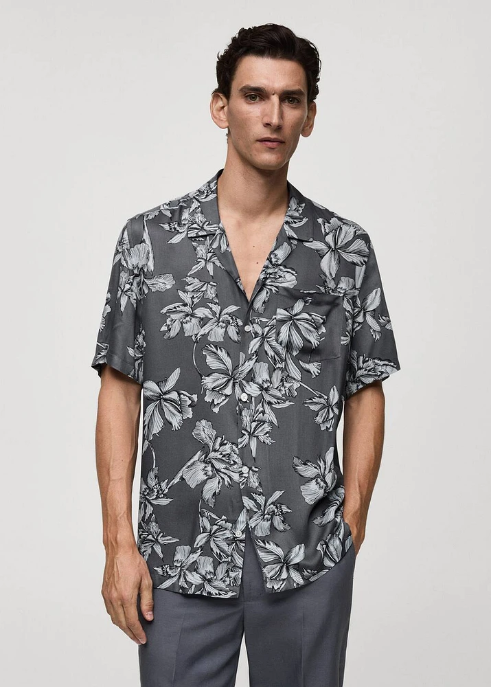 Regular-fit Hawaiian-print shirt