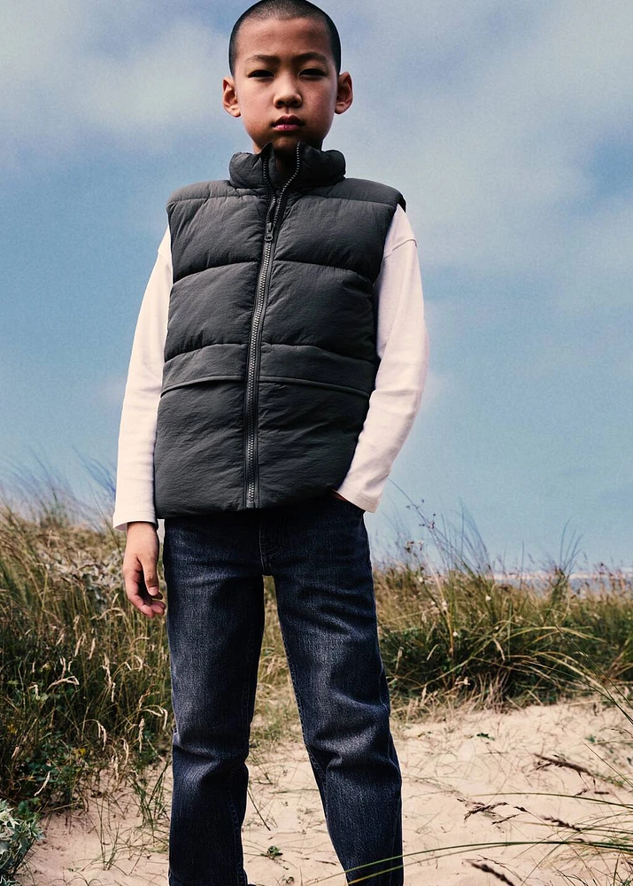 Quilted vest with pockets
