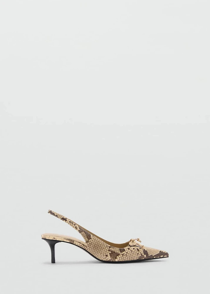 Kitten shoes with bow detail