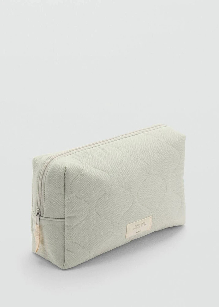 Quilted cosmetic bag