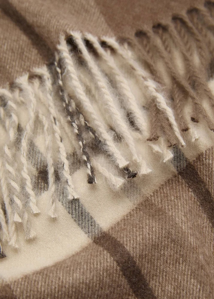 Fringed check scarf