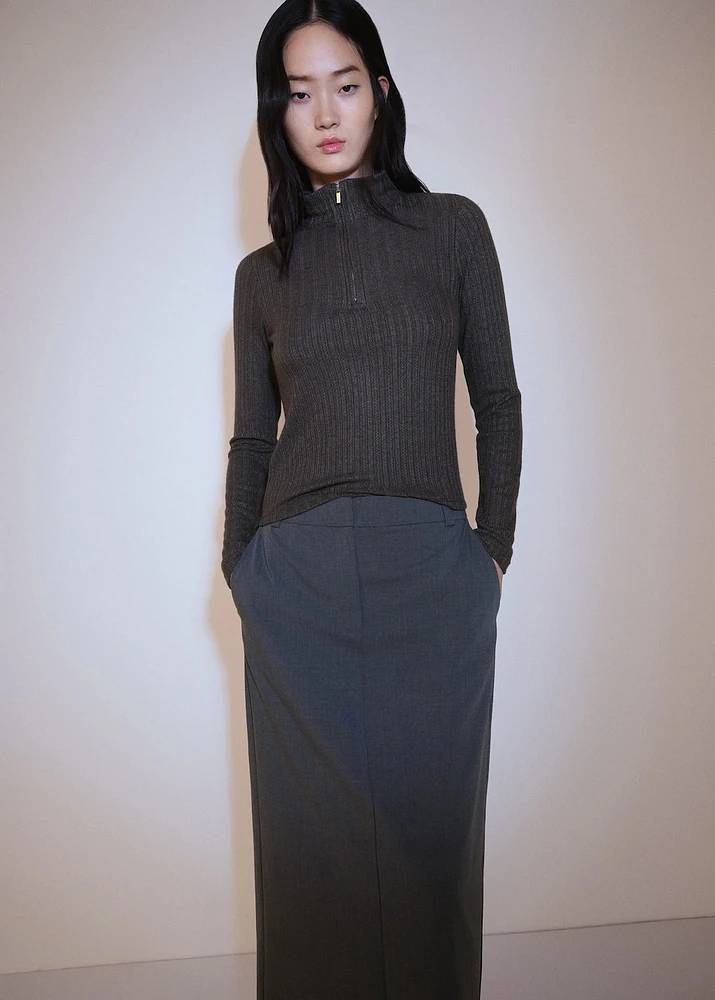 Zip knit sweater