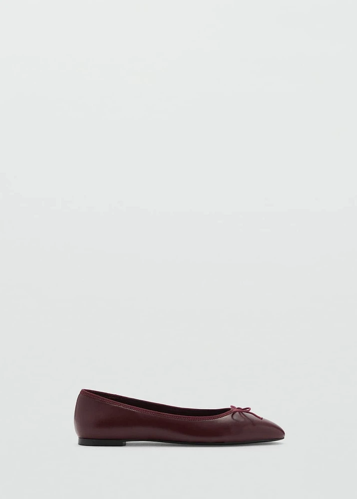 Leather ballet flats