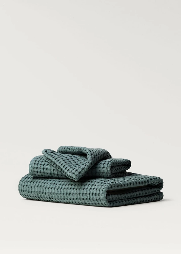 Washed cotton waffle guest towel