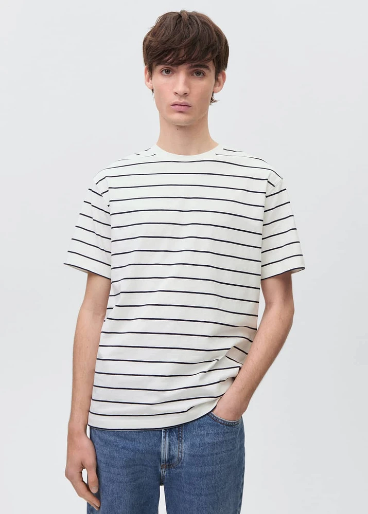Striped short-sleeved t-shirt