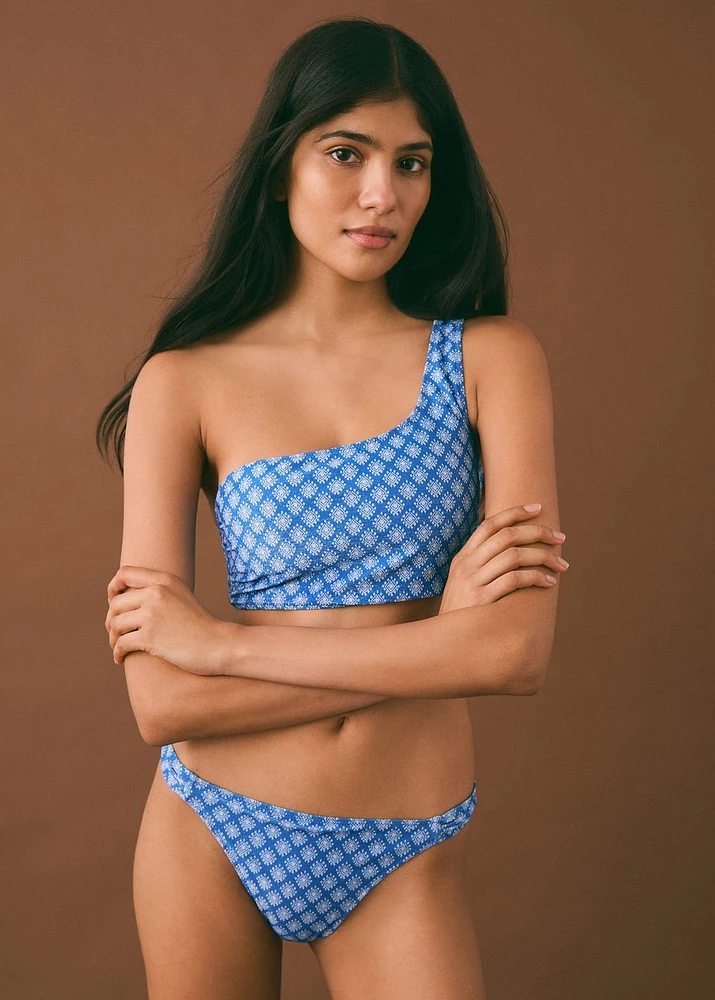 Asymmetrical printed bikini