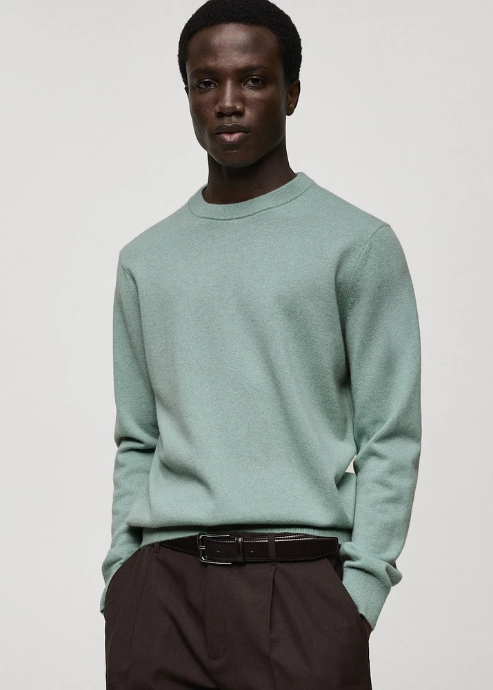 100% cashmere regular-fit sweater