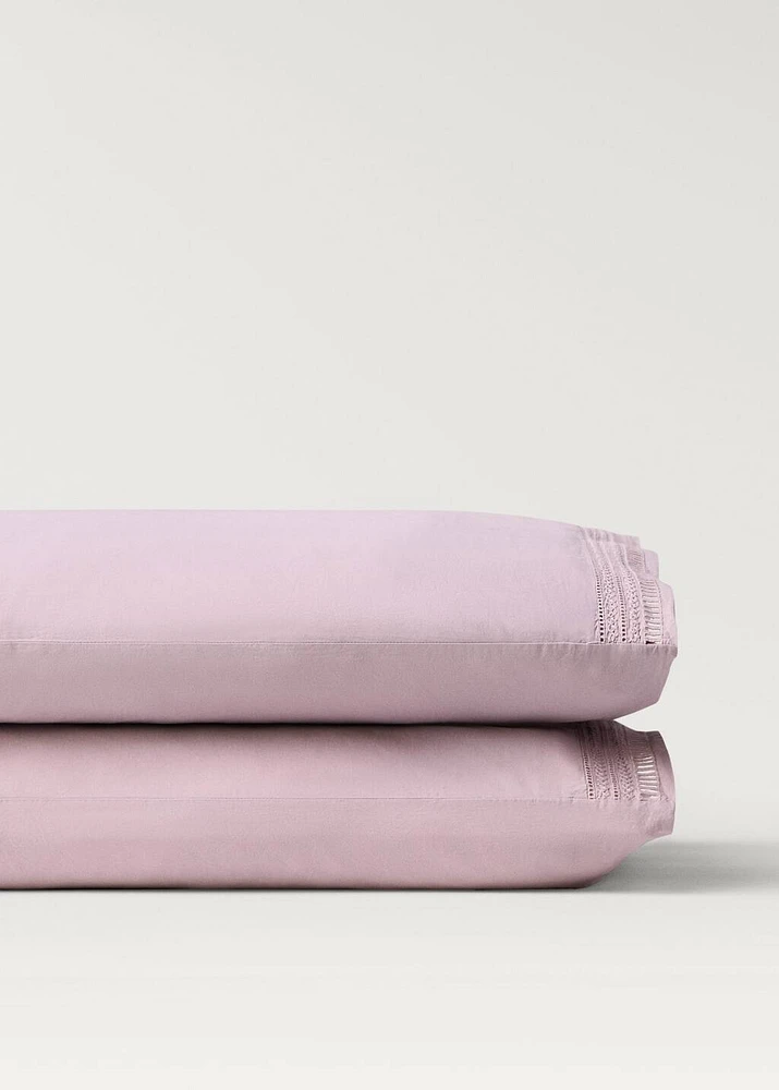 Two pillowcases with embroidered finish 50x75 cm
