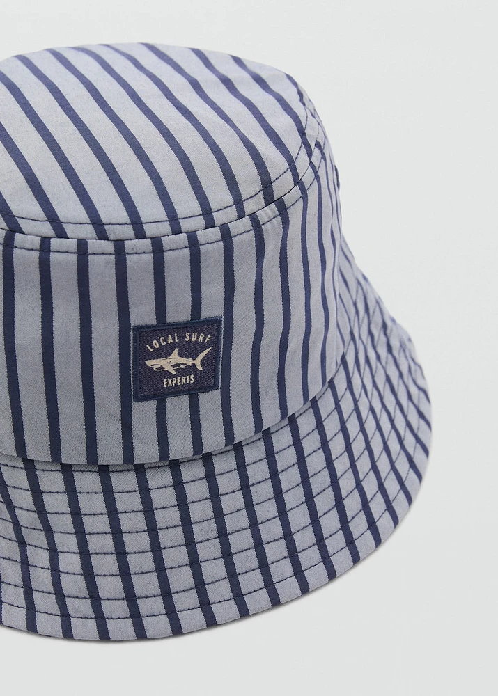 Striped bucket hat