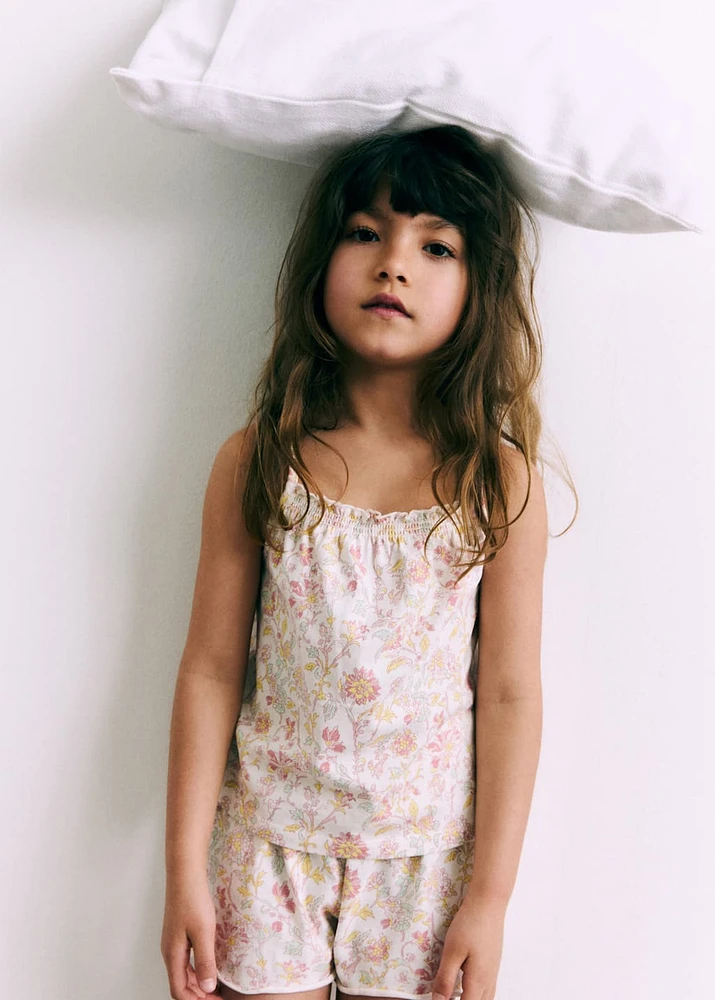 Floral-print pajamas