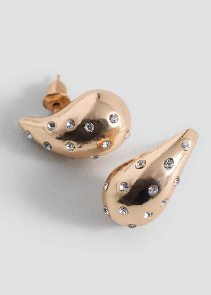 Drop earrings